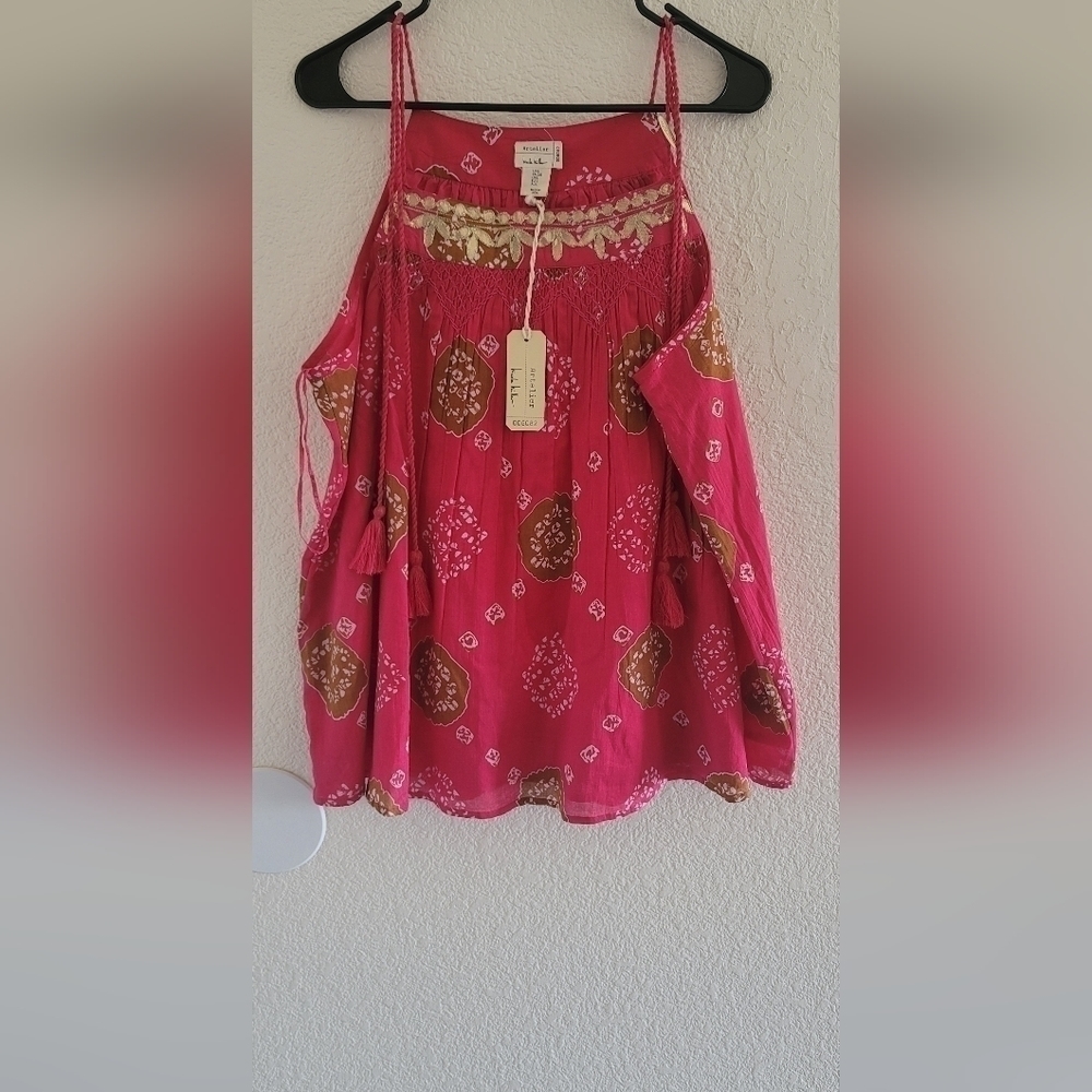 Nicole Miller Artelier Boho Blouse